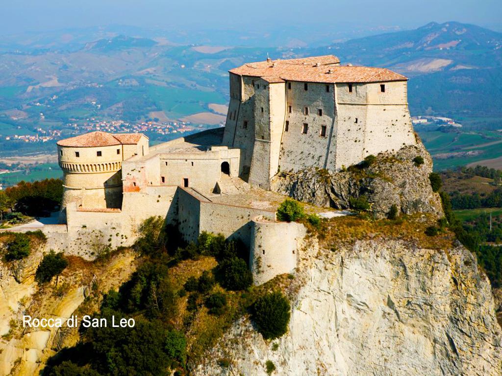 Camera Con Vista Fossombrone Buitenkant foto
